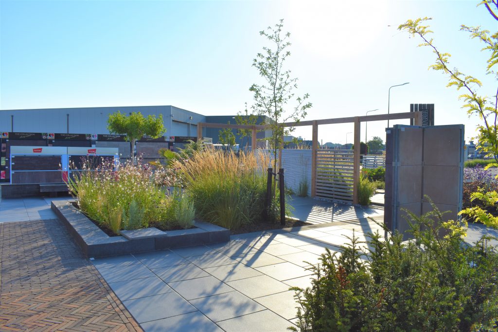 Showtuin Totaal Bestrating Drachten